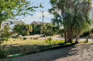 504 Ashley Ave W, Folly Beach, SC 29439 - Photo 53