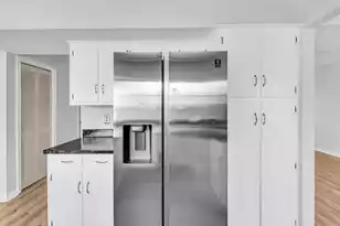 844 Aylesbury Road N, Goose Creek, SC 29445 - Photo 9