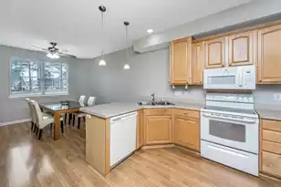 1319 Lark Ln, Hanahan, SC 29410 - Photo 7