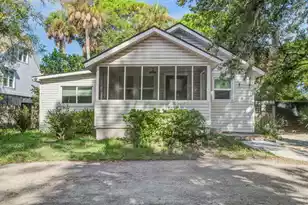 112 West Huron Ave W, Folly Beach, SC 29439 - Photo 3