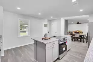 200 Roosevelt Dr, Saint Stephen, SC 29479 - Photo 15