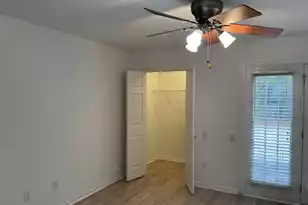 4865 Habersham Ln, Summerville, SC 29485 - Photo 5