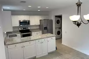 4865 Habersham Ln, Summerville, SC 29485 - Photo 3