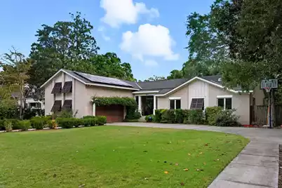 1031 Lakeview Drive, Mount Pleasant, SC 29464 - Photo 1