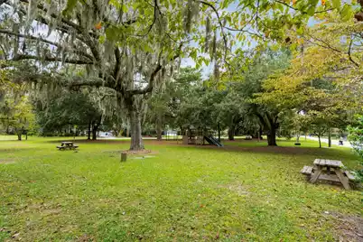 1031 Lakeview Drive, Mount Pleasant, SC 29464 - Photo 35