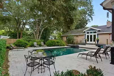 1031 Lakeview Drive, Mount Pleasant, SC 29464 - Photo 29