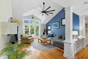 1031 Lakeview Dr, Mount Pleasant, SC 29464 - Photo 5