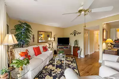 163 Heritage Circle #K-8, Mount Pleasant, SC 29464 - Photo 7