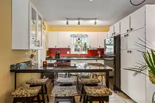 163 Heritage Cir, Mount Pleasant, SC 29464 - Photo 15