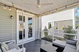 1048 Sago Palm Ct, Mount Pleasant, SC 29429 - Photo 7