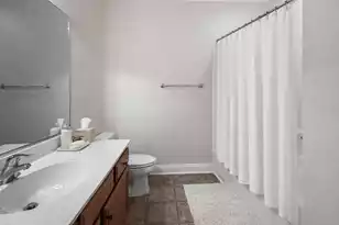 127 Manning Ct, Summerville, SC 29485 - Photo 5