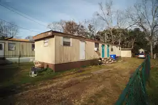 1904 Clifton St, North Charleston, SC 29406 - Photo 3