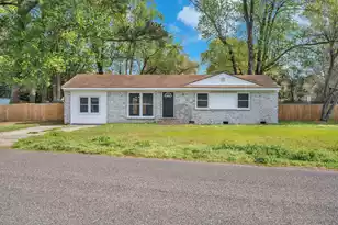 1847 Mepkin, Charleston, SC 29407 - Photo 3