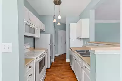 2322 Chatelain Way, Mount Pleasant, SC 29464 - Photo 13