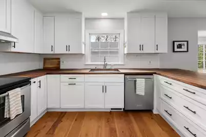 1055 Grand Concourse Street, James Island, SC 29412 - Photo 13