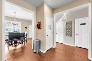 704 Hemingway Cir, Summerville, SC 29483 - Photo 7