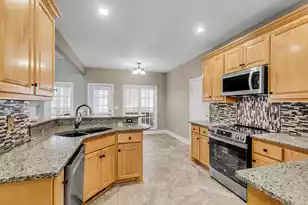 4403 Wild Thicket Ln, North Charleston, SC 29420 - Photo 13