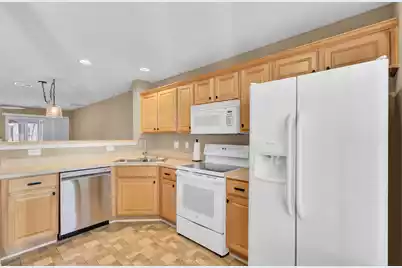 7936 Shadow Oak Drive, North Charleston, SC 29406 - Photo 9