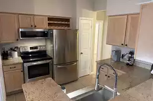 700 Daniel Ellis Dr, Charleston, SC 29412 - Photo 11