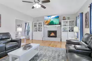 1109 Hollybrooke Dr, Moncks Corner, SC 29461 - Photo 11