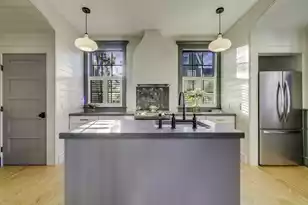 265 Coming St, Charleston, SC 29403 - Photo 7