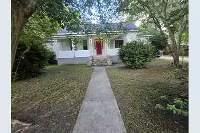 829 1st N Street W, Summerville, SC 29483 - Photo 1