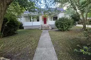 829 1st N Street W, Summerville, SC 29483 - Photo 1