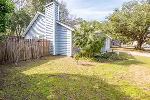 1307 Lake Mallard Blvd, Mount Pleasant, SC 29464 - Photo 35