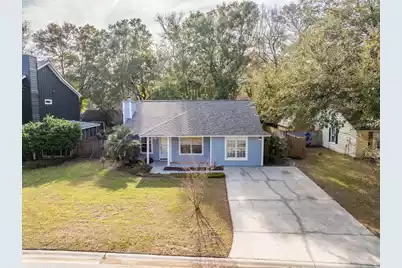 1307 Lake Mallard Boulevard, Mount Pleasant, SC 29464 - Photo 3