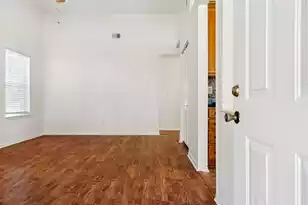 1307 Lake Mallard Blvd, Mount Pleasant, SC 29464 - Photo 7