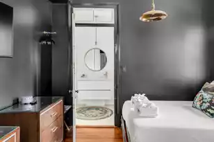 142 Spring St, Charleston, SC 29403 - Photo 33