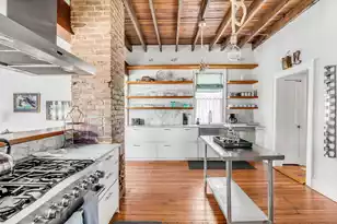 142 Spring St, Charleston, SC 29403 - Photo 5