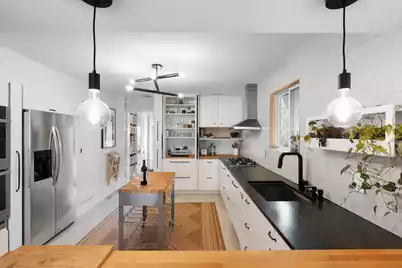 1515 Lakeshore Drive N, Mount Pleasant, SC 29466 - Photo 13