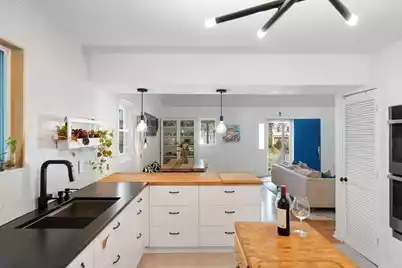 1515 Lakeshore Drive N, Mount Pleasant, SC 29466 - Photo 15