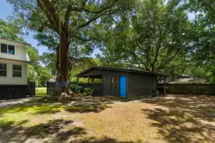 1515 Lakeshore Dr N, Mount Pleasant, SC 29466 - Photo 65