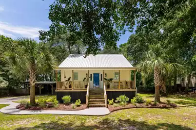 1515 Lakeshore Drive N, Mount Pleasant, SC 29466 - Photo 5