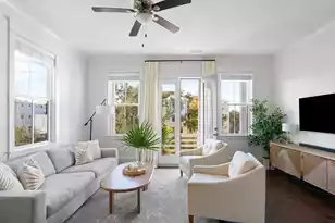 986 Key Colony Ct, Mount Pleasant, SC 29464 - Photo 9