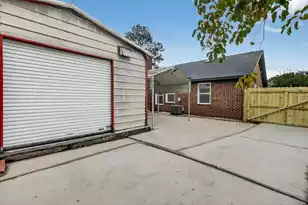 215 Horseshoe Dr, Goose Creek, SC 29445 - Photo 33