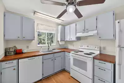 4950 Amberwood Lane, North Charleston, SC 29418 - Photo 3