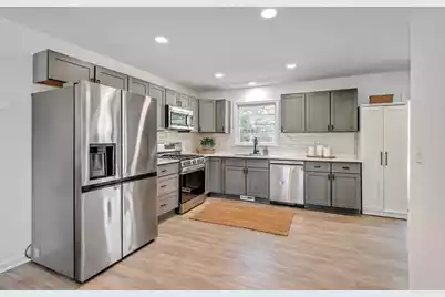 702 Palmetto Street N, Summerville, SC 29483 - Photo 11