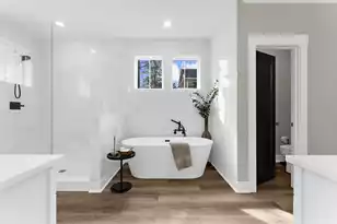 456 Waring St, Summerville, SC 29483 - Photo 39