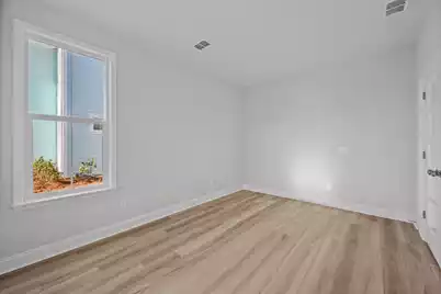 782 Blueway Avenue, Summerville, SC 29486 - Photo 11