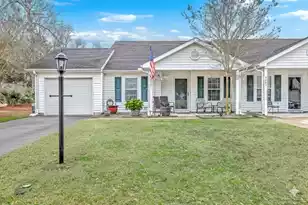 5201 Pomfret St, North Charleston, SC 29418 - Photo 5