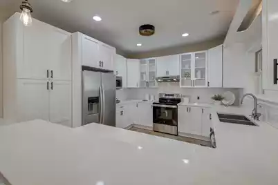 1527 Macoma Drive, Mount Pleasant, SC 29466 - Photo 5