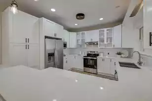 1527 Macoma Dr, Mount Pleasant, SC 29466 - Photo 5