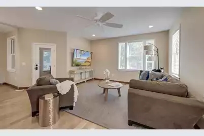 1527 Macoma Drive, Mount Pleasant, SC 29466 - Photo 9
