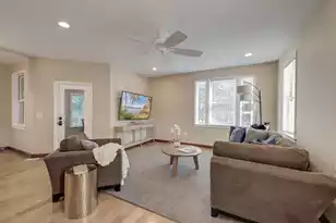 1527 Macoma Dr, Mount Pleasant, SC 29466 - Photo 9