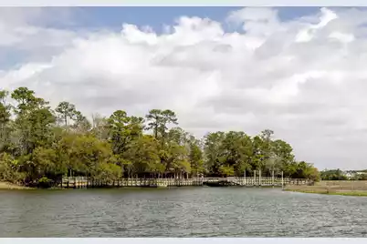 304 Mount Royall Drive, Mount Pleasant, SC 29464 - Photo 39