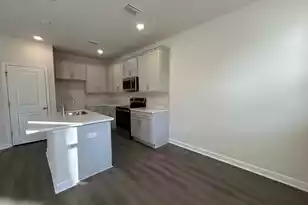 103 Berry Shls Dr, Summerville, SC 29485 - Photo 9