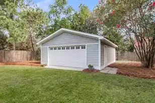 211 Richardson Ave E, Summerville, SC 29483 - Photo 53